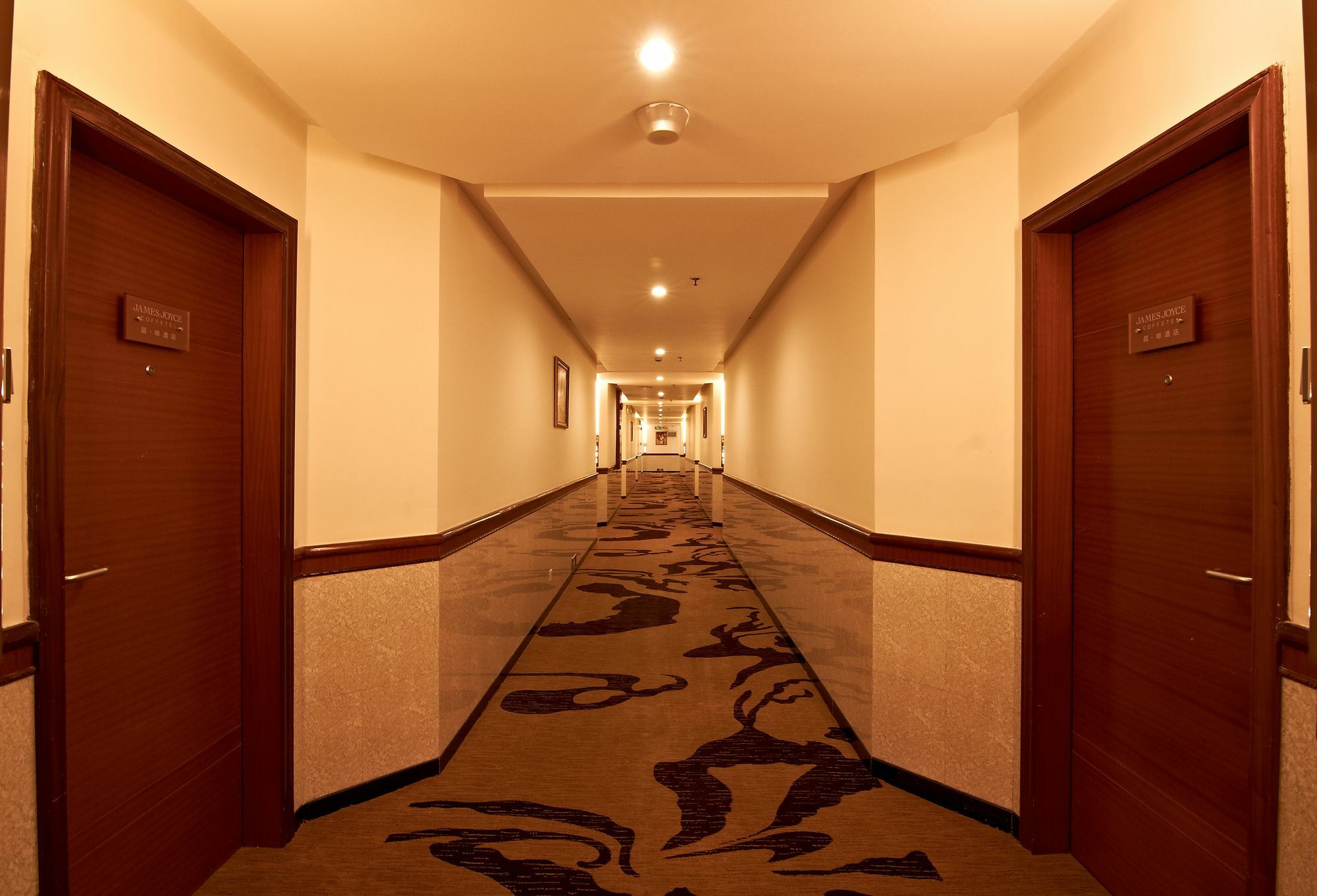 James Joyce Coffetel Hotel Guangzhou Shi Jing City Square Branch Exterior foto