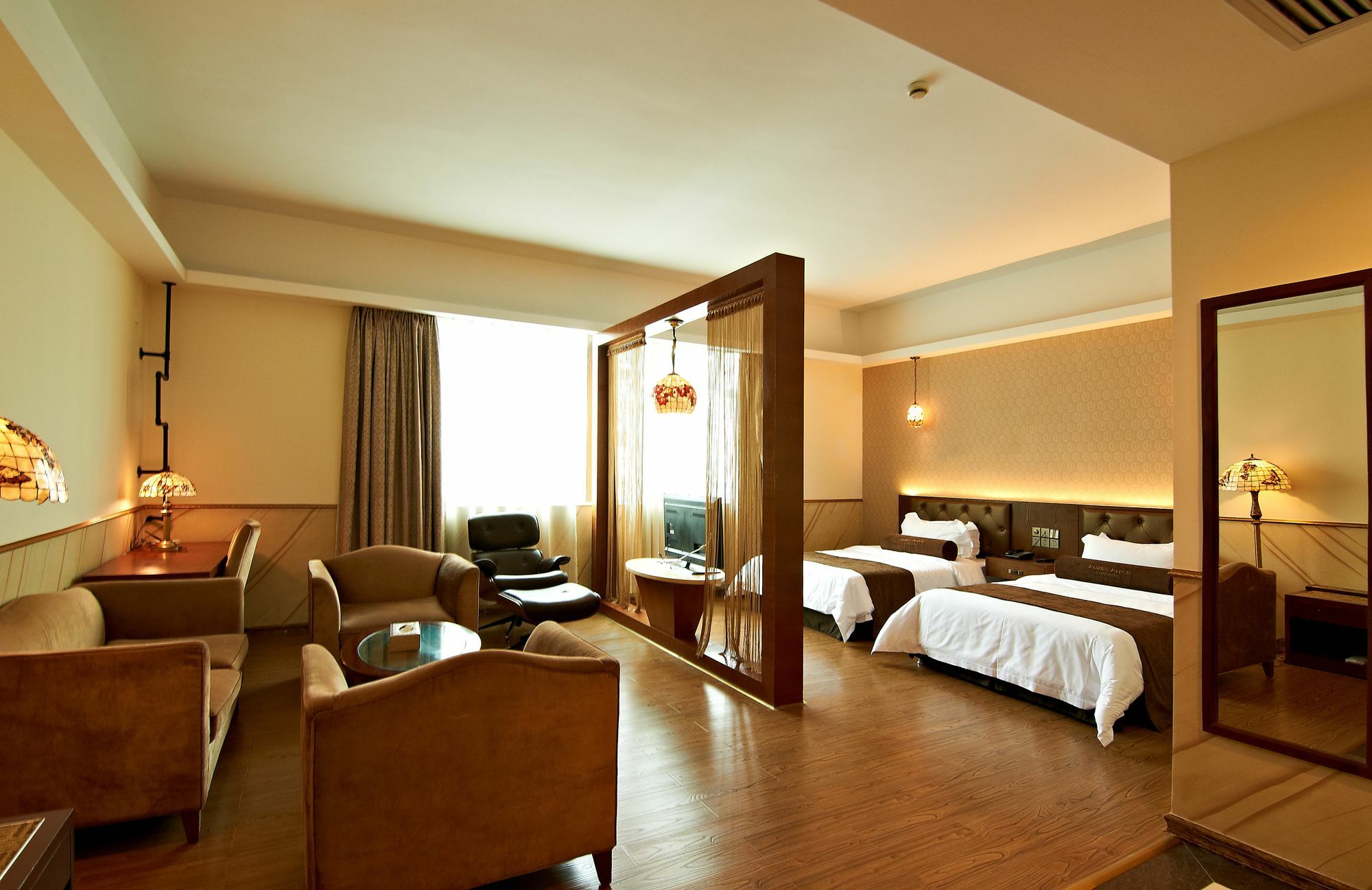 James Joyce Coffetel Hotel Guangzhou Shi Jing City Square Branch Exterior foto